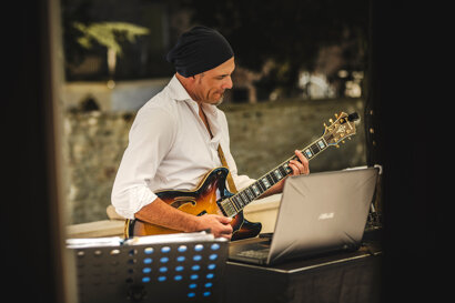 ANIMAREA, live music, musica matrimonio ed eventi. Jazz, Bossa Nova, Lounge, Pop, Soul, Dance ANIMAREA, live music, musica matrimonio ed eventi. Jazz, Bossa Nova, Lounge, Pop, Soul, Dance