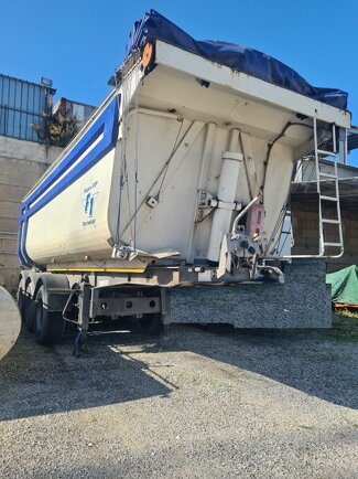 20251115_120059.jpeg 20251115_120059.jpeg