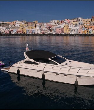 www.marysolrent.it Noleggio di yacht, barche, gommoni e accessori acquatici.