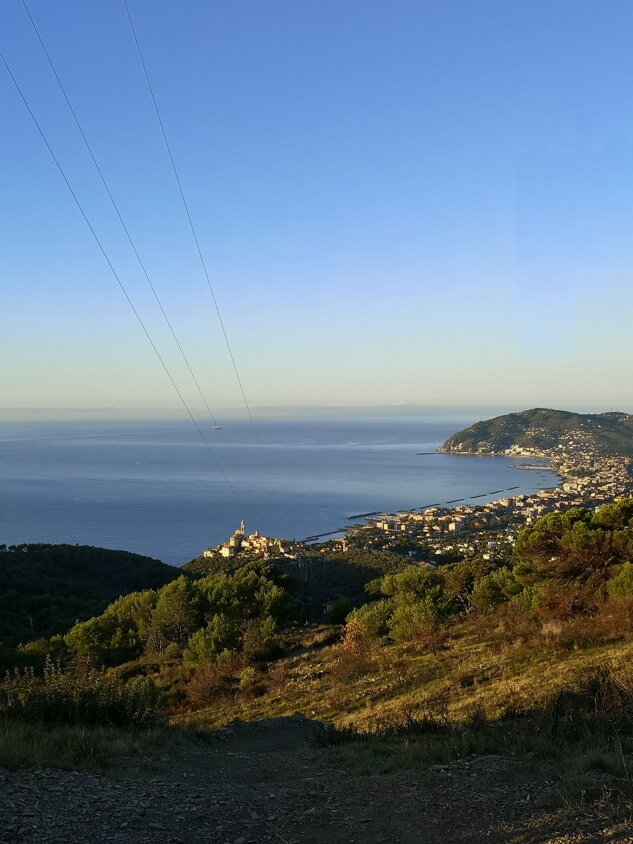 vista panoramica del Golfo Dianese vista panoramica del Golfo Dianese