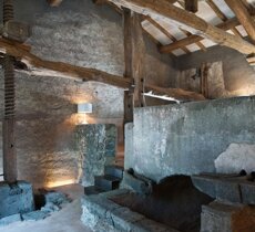 pekstudio-monaci-delle-terre-nere%20(3).jpeg