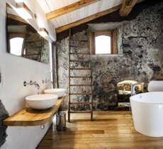pekstudio-monaci-delle-terre-nere.jpeg