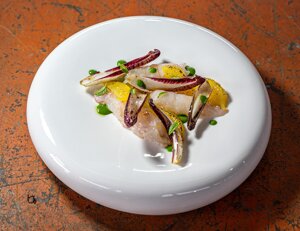 Crudo di Scampi arance e radicchio