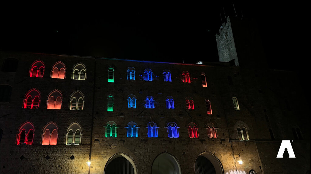 immagine di sezione larga (1600 x 900 px).zip - volterra pretorio 9 (rainbow).jpeg