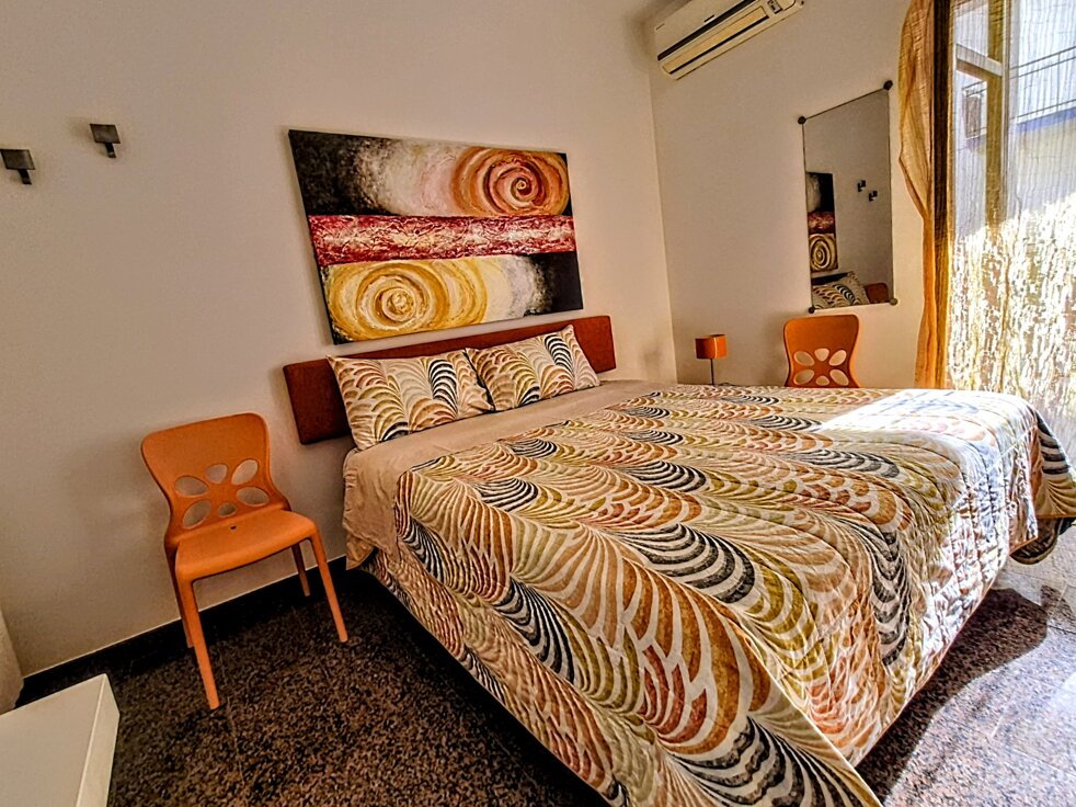 augusta b&b via giovanni xxiii° n° 26 camera arancio.jpeg augusta b&b via giovanni xxiii° n° 26 camera arancio.jpeg