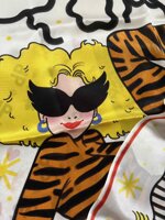 foulard-roar