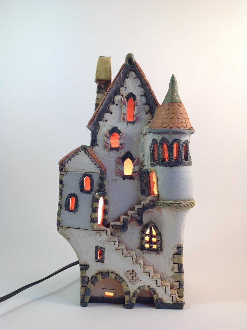lampada-originale-mod-castello-teutonico