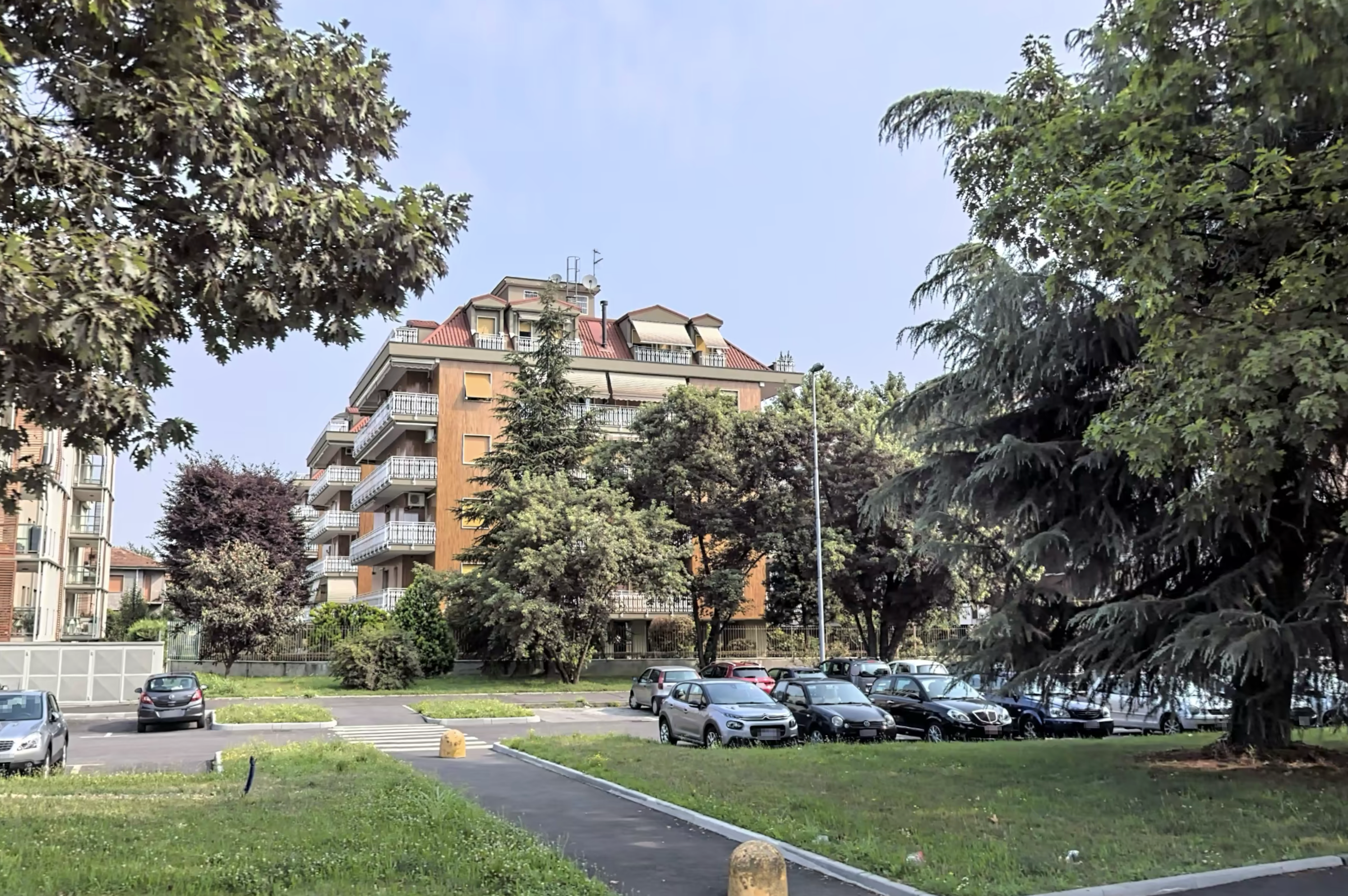 BILOCALE CON BALCONE - NOVA MILANESE