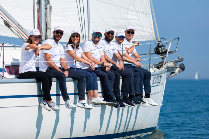 studio_abita_progettazione_ingegneristica_pierluigi_fecondo_team_aziendale_barca_vela-770x514.jpeg studio_abita_progettazione_ingegneristica_pierluigi_fecondo_team_aziendale_barca_vela-770x514.jpeg