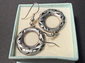 orecchini_02.jpeg orecchini_02.jpeg