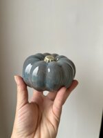 grey-dust-zucca-decorativa-artigianale-in-ceramica
