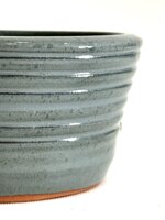 piccola-ciotola-in-ceramica-realizzata-a-mano