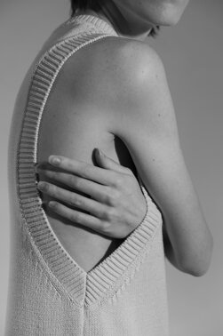 corpo.jpeg corpo.jpeg