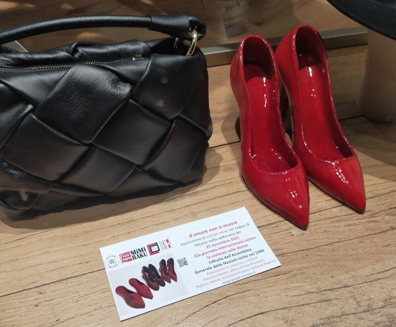 scarpe-rosse-img-20211125-wa0027-rit.jpeg