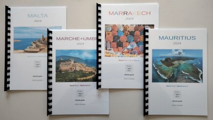 foto copertine 8 libretti guida ilmioviaggiosaba.jpeg