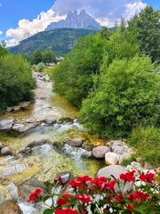 il_torrente_cismon_e_le_dolomiti.jpeg
