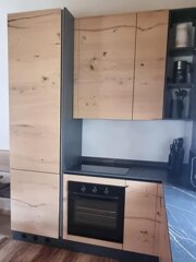 mezzano_dimora_dajana_cucina_frigo_forno.jpeg