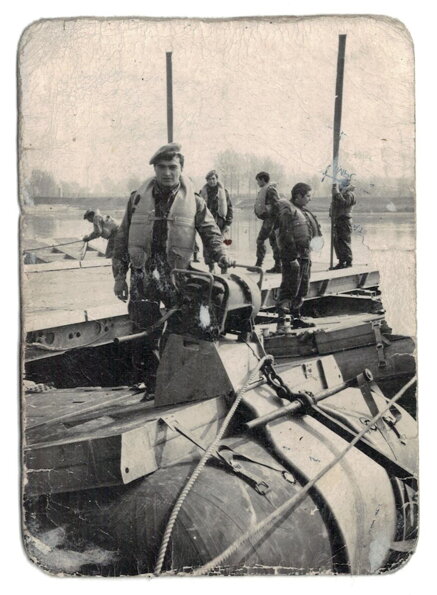 e8edcb8cba46976a8d680589feab09072e87cbe7 e8edcb8cba46976a8d680589feab09072e87cbe7