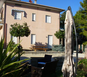 da0baf61df6aa0adf9c43a4b49c976e2e4fa9b5b