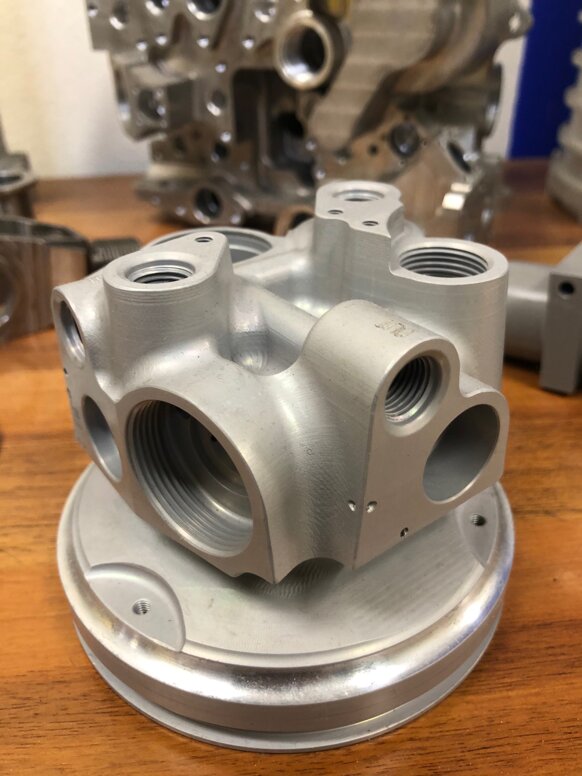 fondello ricavato da pieno (eh101).jpeg