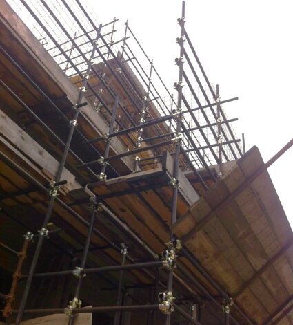 allestimento%20cantiere%20ponteggio%20passo%20carraio%20.jpeg