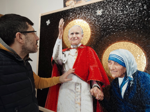 eyJlbiI6Ik1vc2FpY28gU2FuIEdpb3Zhbm5pIFBhb2xvIElJIGUgTWFkcmUgVGVyZXNhIGRpIENhbGN1dHRhIn0=