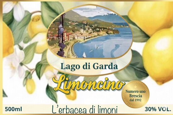 etichetta limoncino lago di garda con limoni e fiori, immagini del lago e testi giallo e oro etichetta limoncino lago di garda con limoni e fiori, immagini del lago e testi giallo e oro