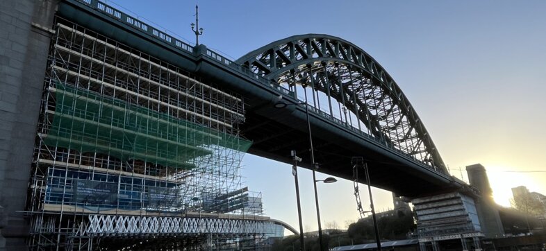 ponteggio su ponte.jpeg