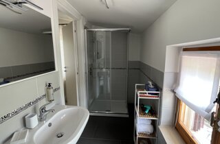 img_9079.jpeg img_9079.jpeg