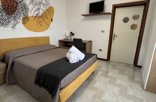 img_9073.jpeg img_9073.jpeg