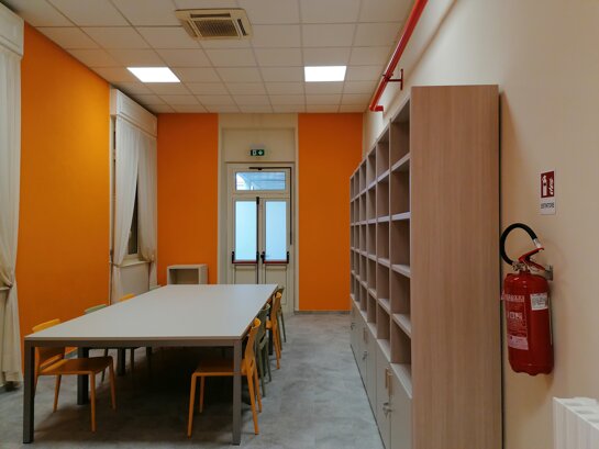 e6a59a09bf1baafdc5b55b9b343529ee60ca3f56