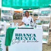Gonfiabile Brancamenta tour estivo arco promozionale gonfiabile archi pubblicitari pouff sedute gonfiabili