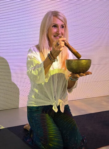 sibilla yoga3vert.jpeg