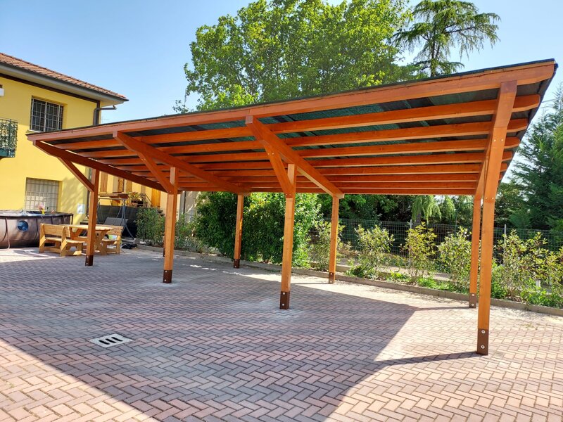 Vedi in garage car-port Vedi in garage car-port