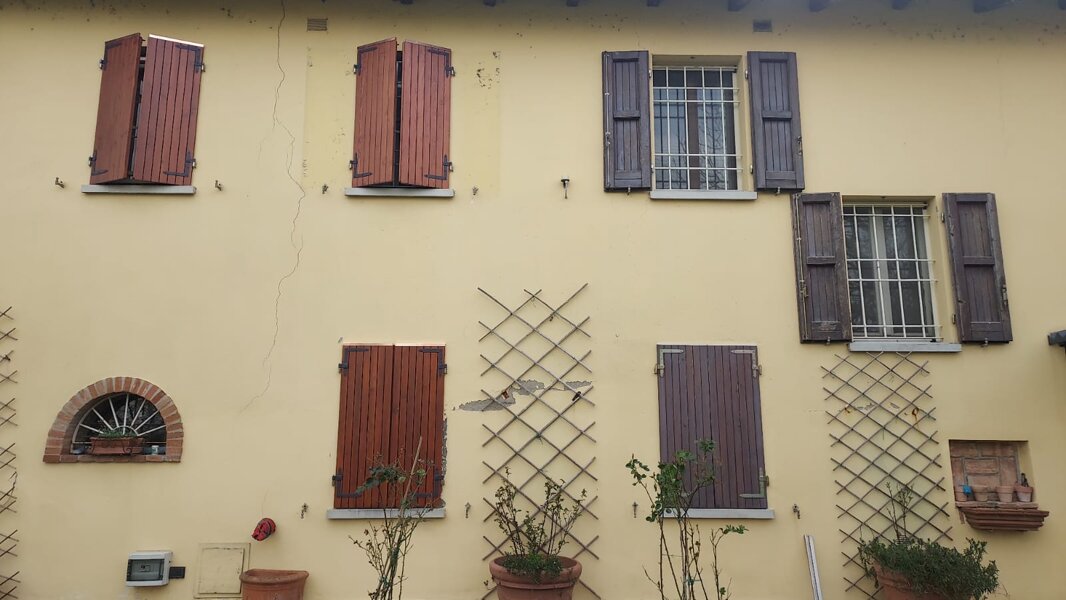 Vedi in manutenzione scuri - infissi Vedi in manutenzione scuri - infissi