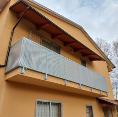 Pensilina Pensilina a sbalzo con piastre di ormeggio a scomparsa