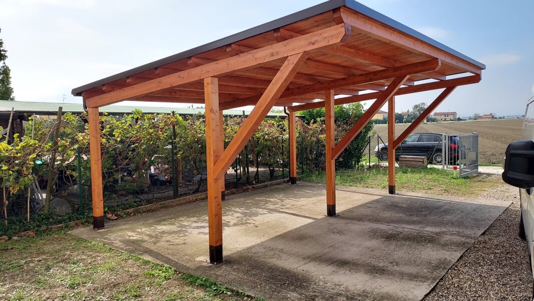 Vedi in garage - car-port Vedi in garage - car-port