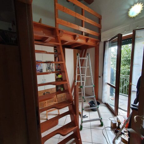 Soppalco soppalco con scala a pedata agevolata