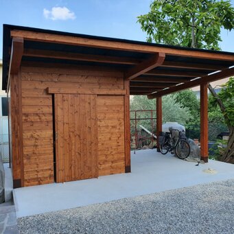 Casetta con posto auto