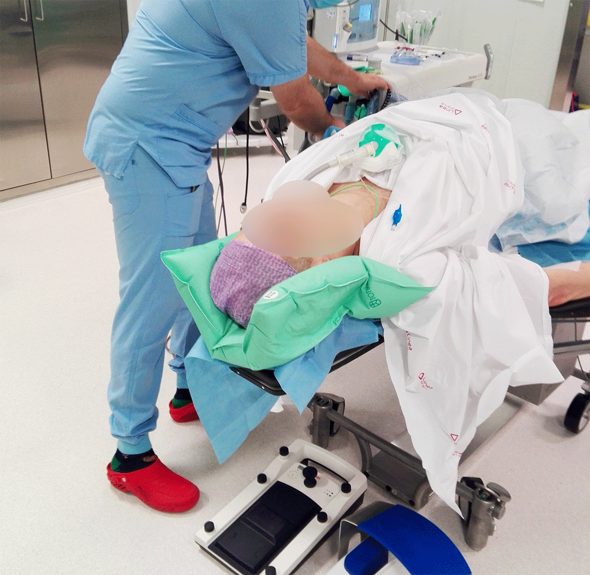 eyJlbiI6IlJpZ2lkIGFuZCBtZW1vcnkgZm9hbSBwb3NpdGlvbmluZyBhbmQgaW1tb2JpbGl6YXRpb24gQ3VzaGlvbi4gRHVyYWJsZSBTdXBwb3J0IFVsdGltYXRlIENvbWZvcnQgT3BodGFsbW9sb2d5In0=