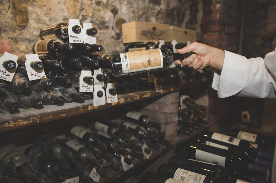 em_i1806.jpeg em_i1806.jpeg