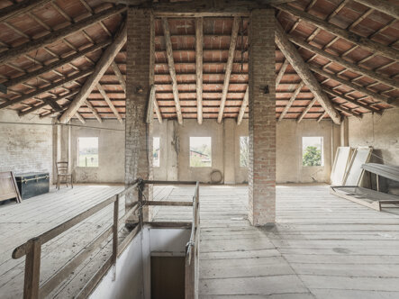 vd2304-lf house_h(003).jpeg