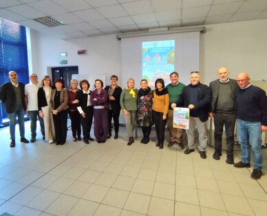 fotogruppo.jpeg fotogruppo.jpeg