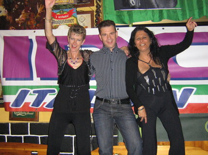 2012 party, idol italian fans party, special guest carol page, sayonara, carugate 04-10-2013 (7).jpeg