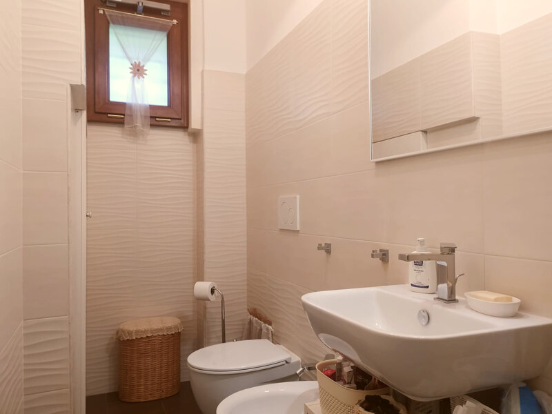 whatsapp image 2025-10-20 at 16.23.02.jpeg