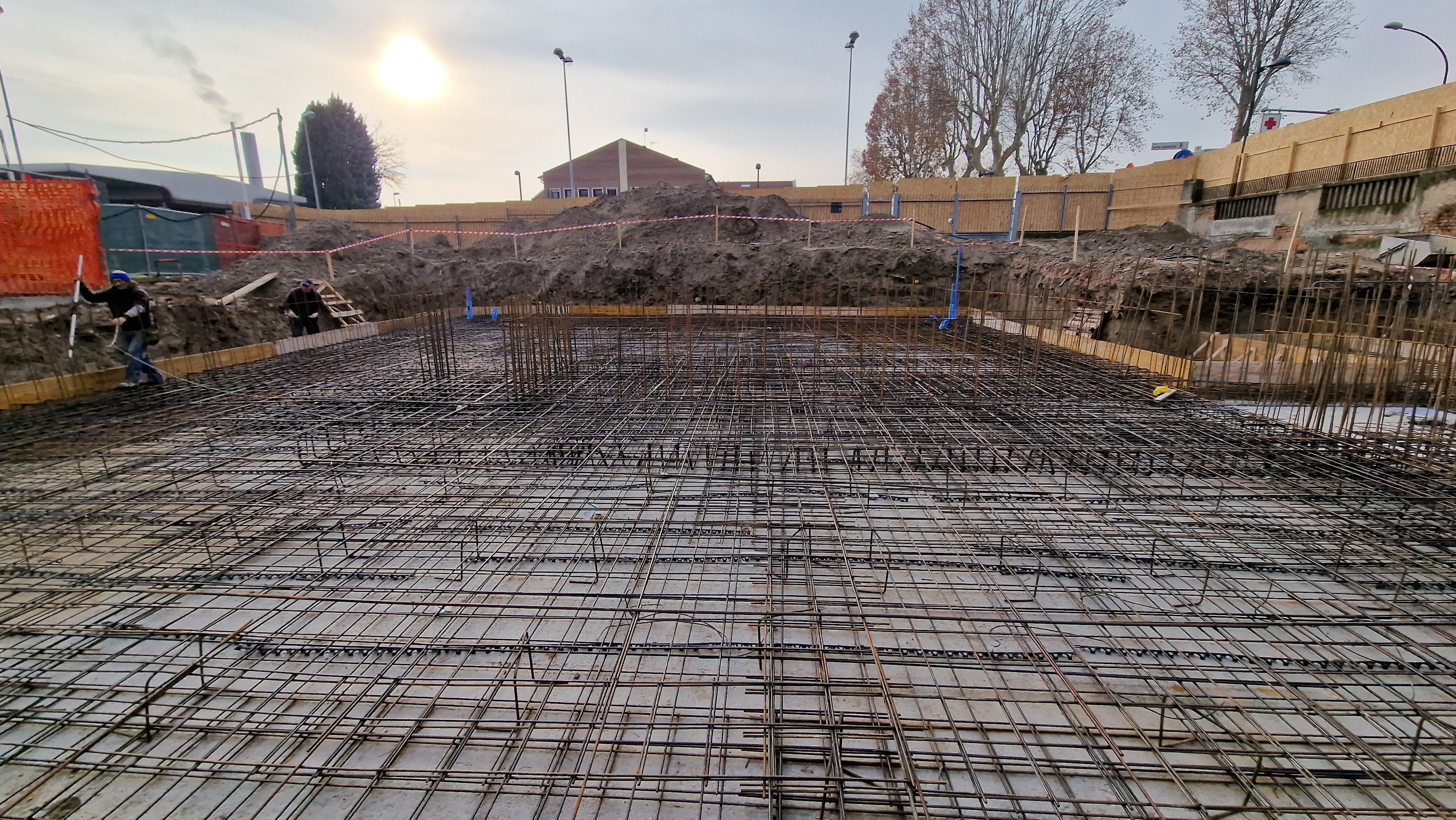 4.ferro-platea.jpeg 4.ferro-platea.jpeg