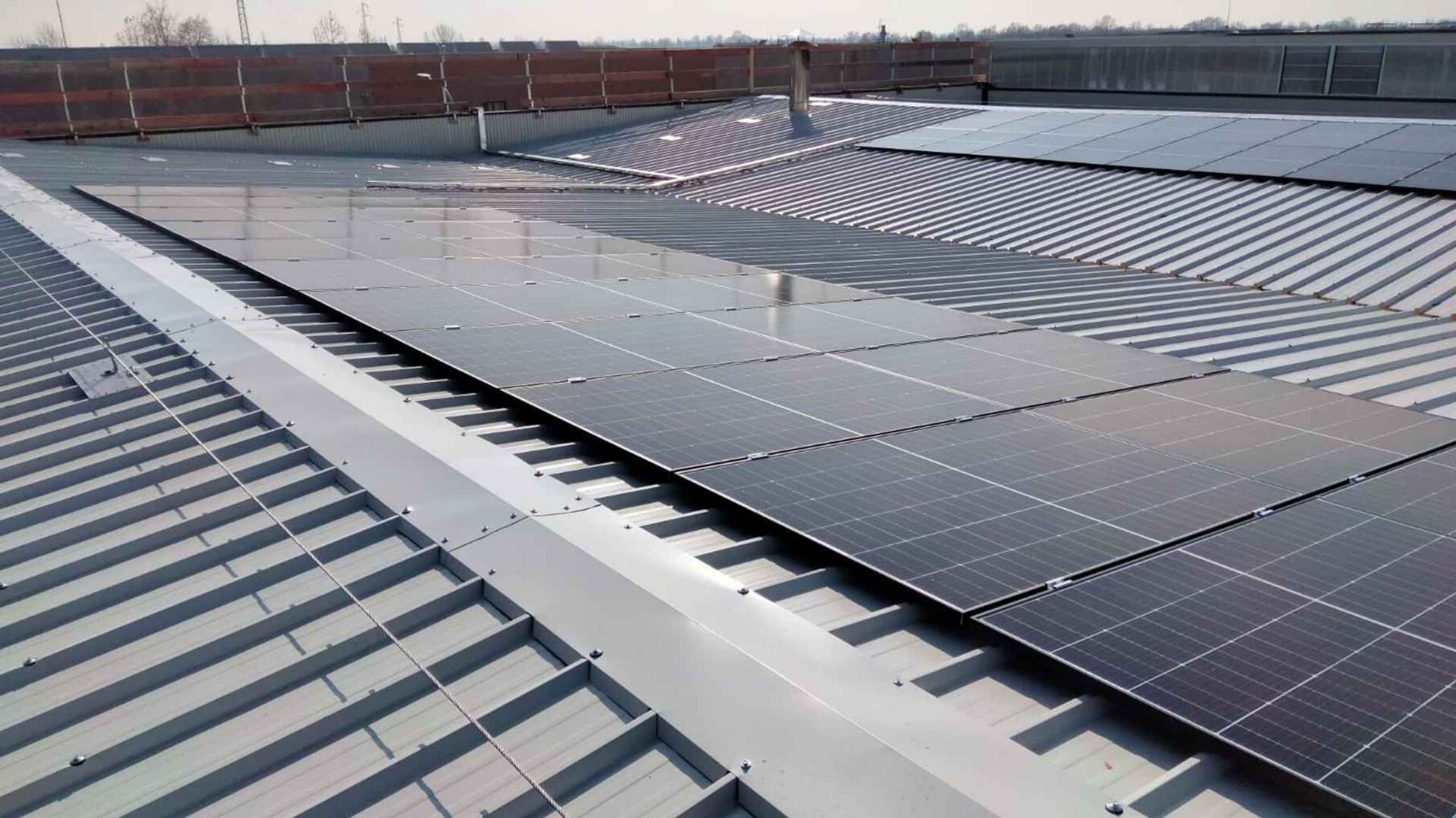 impianto-4845-kwp-–-stabilimento-industriale-–-barbata-mb-3.jpeg