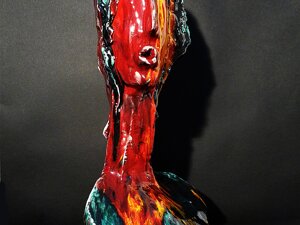 Ceramica ossidi e smalti in diverse cotture. Anno 2008. cm.22x42x24