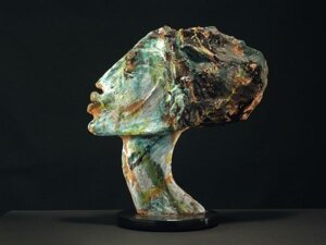 Ceramica ossido rame e smalti. Anno 2007. cm. 39x36x12