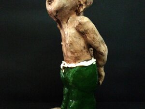 Ceramica ingobbo ossidi e smalti. Anno 2007. cm.22x52x16
